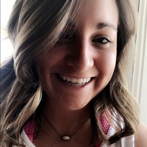 Meet your Posher, Carlie